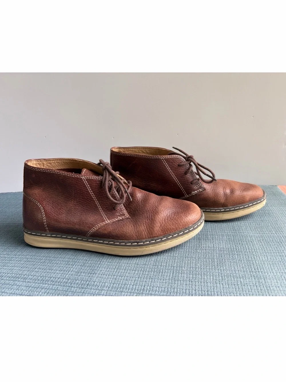 Johnston & Murphy Boys Brown Leather Chukka Boots Size 3M Casual Lace-Up